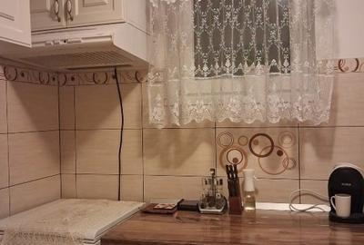 Apartament cu 2 camere decomandat în Molid