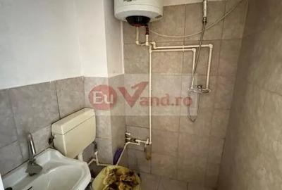 Garsonieră semidecomandată în Central