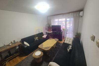 Apartament cu 3 camere decomandat în Cuza - 1