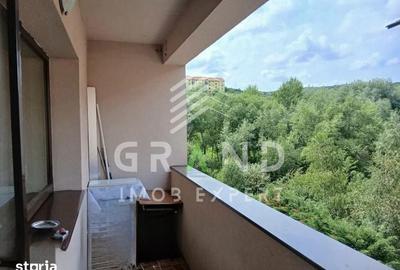 Apartament cu 2 camere semidecomandat, mobilat în Florești