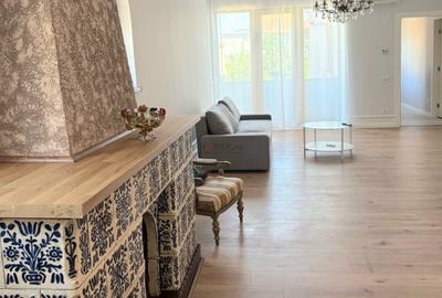 Apartament cu 3 camere semidecomandat, mobilat în P-ța Rosetti - 10