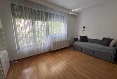 Apartament cu 3 camere în Kiseleff
