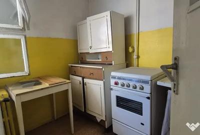 Garsonieră în Central