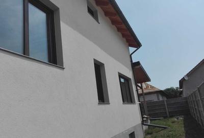 Casă cu 4 camere în Sebeș - 3