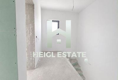 Casă cu 3 camere în Moșnița Nouă