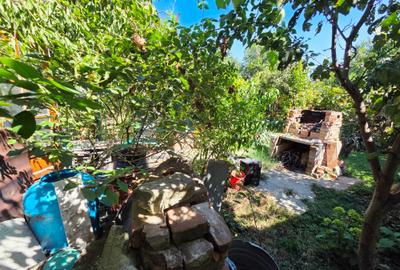 Casă cu 7 camere cu Canalizare în Crângași - 36