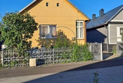 Casă cu 4 camere cu Teren 1400 Mp în Nimigea - 3