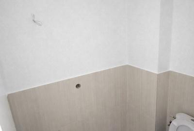 Apartament cu 3 camere semidecomandat, mobilat în Florești - 10