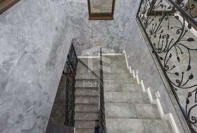 Casă individuală cu 5 camere cu Piscina în Dumbrăvița - 11