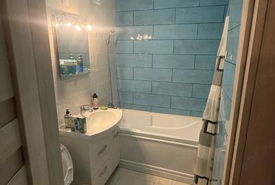 Apartament cu 2 camere semidecomandat în Crângași