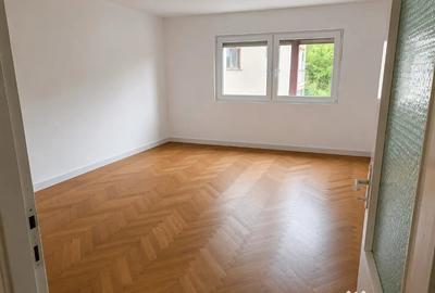 Apartament cu 2 camere decomandat în Astra
