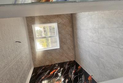 Casă cu Teren 1044 Mp în Central