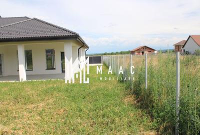 Duplex cu 3 camere cu Canalizare în Cristian - 25