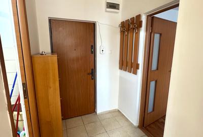Garsonieră decomandată în Decebal - 17