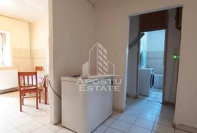 Apartament cu 3 camere decomandat, mobilat în Micălaca - 4