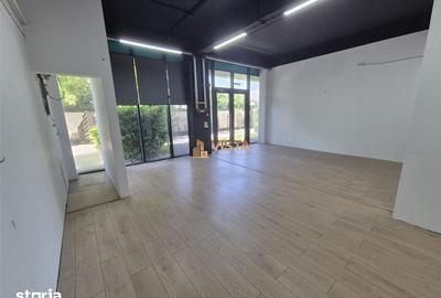 Spațiu comercial, de 80 mp, în Tractorul - 2
