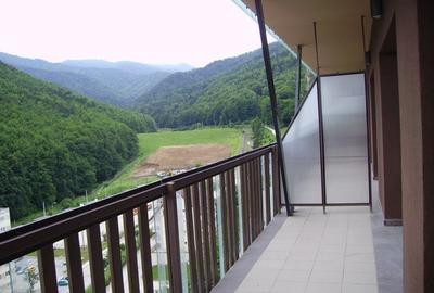 Apartament cu 2 camere semidecomandat, mobilat în Răcădău