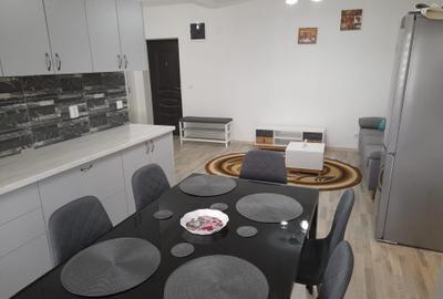 Apartament cu 2 camere decomandat în Petru Rareș - 2