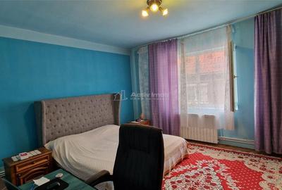 Casă cu 5 camere cu Teren 565 Mp în Central