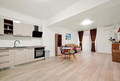 Apartament cu 2 camere decomandat în Faleză