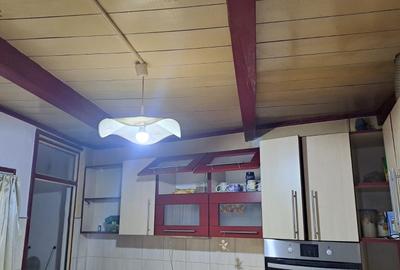Casă individuală cu 6 camere cu Teren 580 Mp în Central - 11