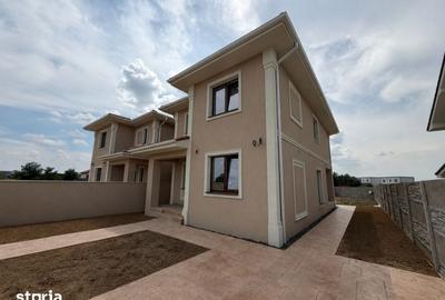 Casă cu 5 camere cu Teren 397 Mp în Moșnița Nouă