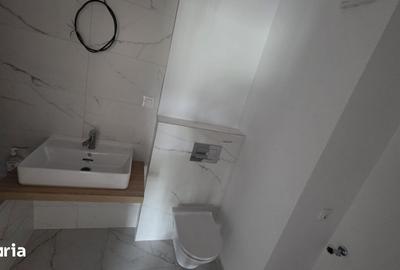 Apartament cu 2 camere în Tei