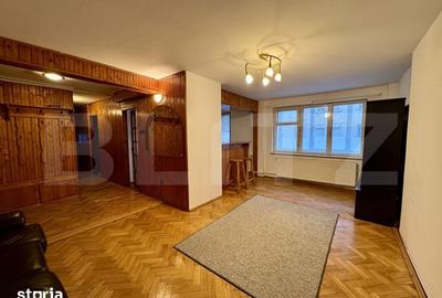 Apartament cu 3 camere în Central