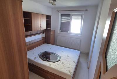 Apartament cu 2 camere decomandat în Micro 19 - 2