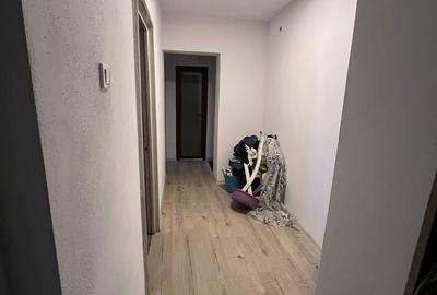Apartament cu 3 camere decomandat în Ultracentral