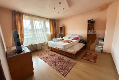 Casă cu 5 camere cu Teren 2310 Mp în Central - 3