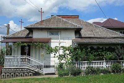 Casă cu 2 camere cu Teren 2000 Mp în Săcălășeni - 1