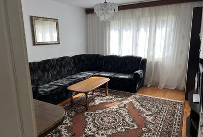 Casă cu 4 camere în Sânpetru