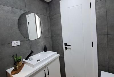 Casă cu 3 camere cu Teren 320 Mp în Central - 10