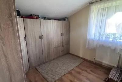 Casă cu Teren 2500 Mp în Siret - 12