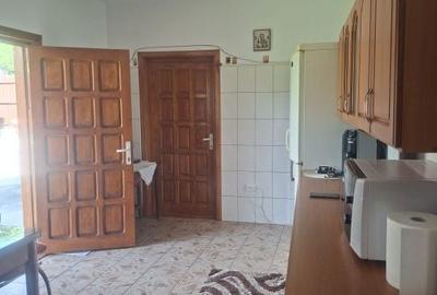 Casă cu 4 camere cu Teren 1000 Mp în Surani - 6