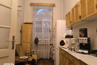 Casă cu 4 camere cu Teren 133 Mp în Central