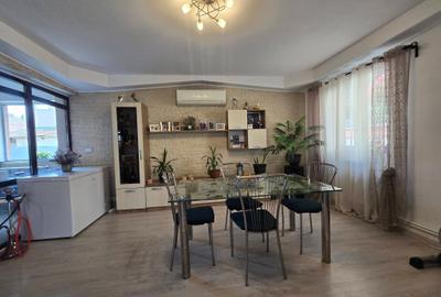 Casă individuală cu 4 camere cu Teren 250 Mp în Central - 5