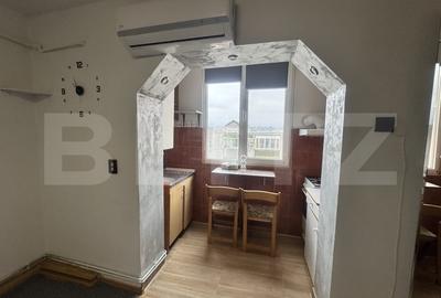Garsonieră decomandată, mobilată în Dumbrava 2