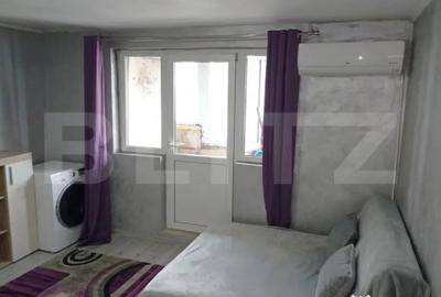 Apartament cu 2 camere semidecomandat în Micro 4 - 8