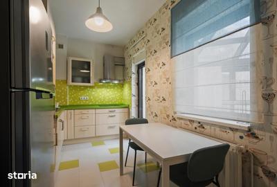 Apartament cu 3 camere decomandat în Ștefan cel Mare