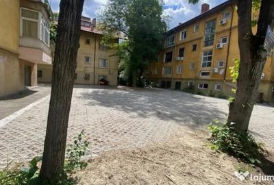 Teren în Primăverii