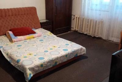 Garsonieră decomandată în Vitan