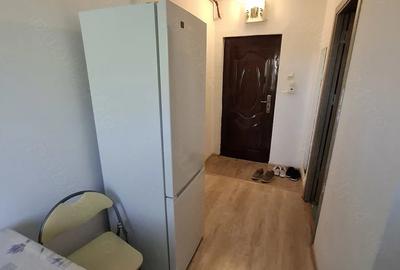 Apartament cu 2 camere decomandat în Govândari