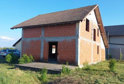 Casă cu 4 camere în Sânmihaiu German - 6