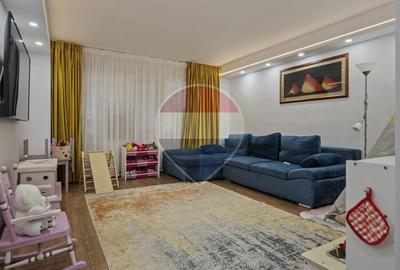 Apartament cu 3 camere semidecomandat, mobilat în Vitan Mall