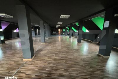 Spațiu comercial, de 300 mp, în Central - 1