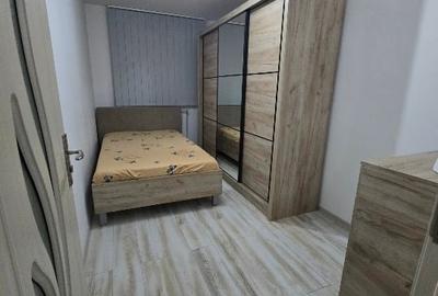 Apartament cu 3 camere decomandat în Central - 3
