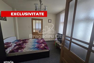 Casă cu 4 camere cu Teren 500 Mp în Central