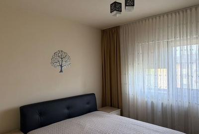 Apartament cu 3 camere decomandat în Central - 2